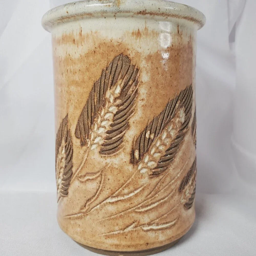 Stoneware Wheat Country Motif Vase/Beech Holder Artisan Studio Art 5.5